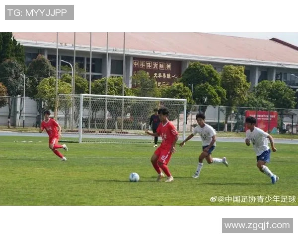 三亚足球协会积极推动青少年足球发展助力地方体育事业腾飞